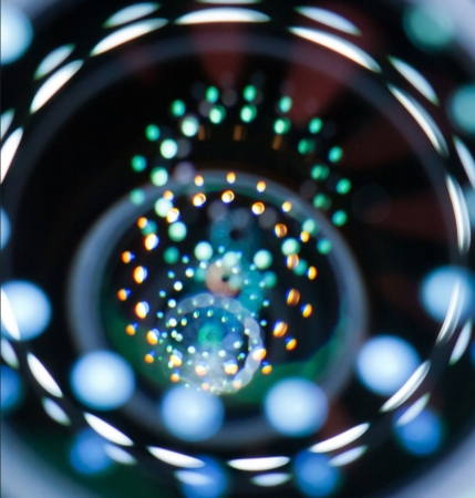 Multicoloured light circles